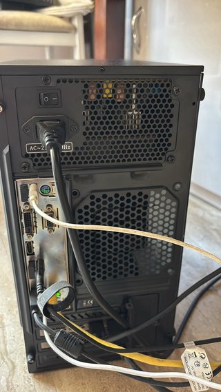 PC Gaming Ryzen 7 5700X3D + RTX 4060