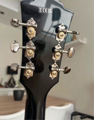 Guitarra Electro acústica Guild D-140 con Estuche