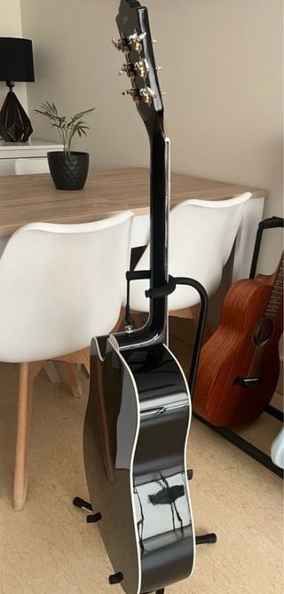 Guitarra Electro acústica Guild D-140 con Estuche