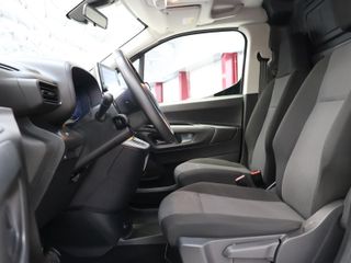 Fiat e-Doblò Furgón 50kWh L1H1 100 kW (136 CV)