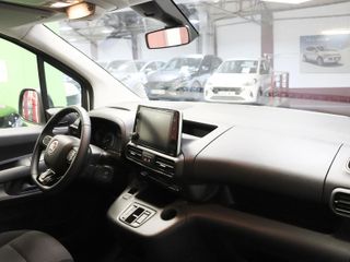 Fiat e-Doblò Furgón Maxi 50kWh L2H1 100 kW (136 CV)