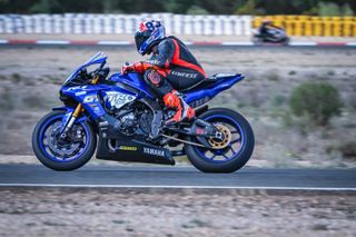 Yamaha R1 circuito