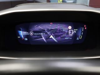 Peugeot e-208 Eléctrico Allure Pack 100 kW (136 CV)