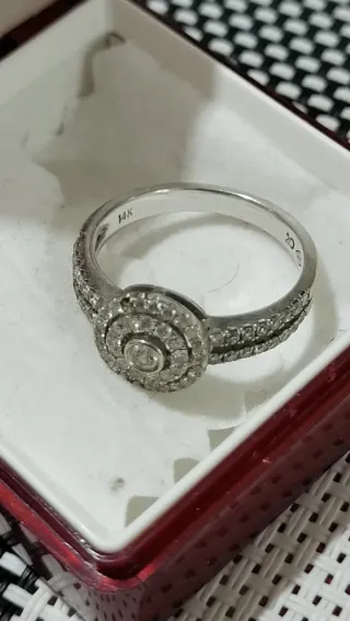 Anillo oro blanco con diamantes