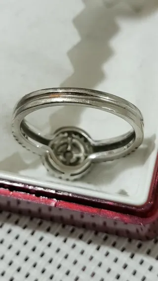 Anillo oro blanco con diamantes