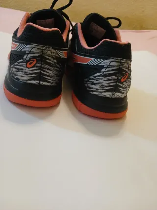 Zapatillas Asics Gel-Flare Negro y Fucsia