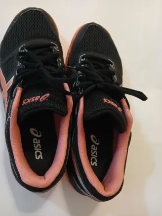 Zapatillas Asics Gel-Flare Negro y Fucsia
