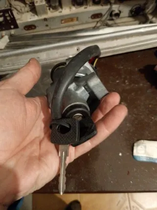 Clausor Llave Contacto Mercedes 11/8