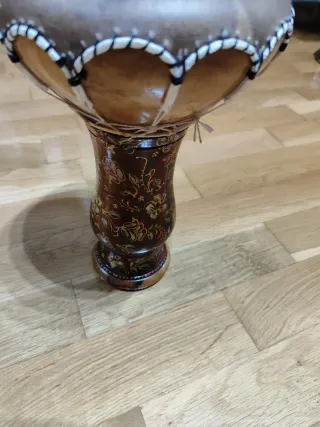 Tamburi artigianali della Tunisia