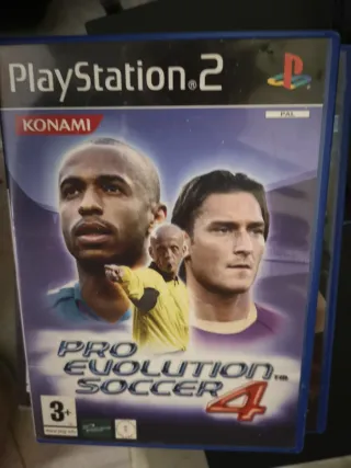 Pro Evolution Soccer 4 PS2