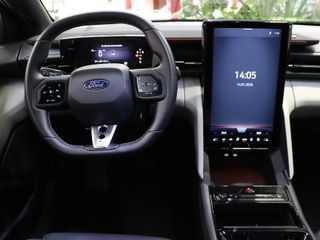 Ford Capri CX740L Premium R. Ext. AWD 77kWh 250 kW (340 CV)