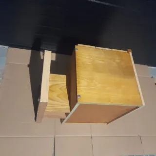 52x42x60cm Mesita de noche de madera