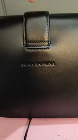 Bolso Alma en Pena Piel Negro