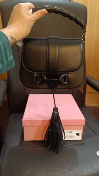 Bolso Alma en Pena Piel Negro