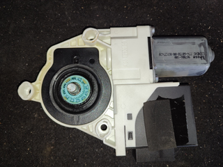 MOTOR ELEVALUNAS DELANTERO IZQUIERDO SEAT IBIZA (