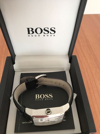 Reloj Hugo Boss Rectangular Elegante Vintage
