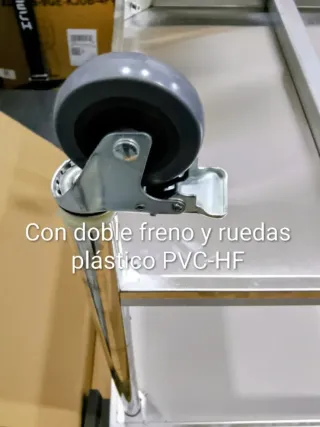 Tavolo da lavoro con ruote e freni