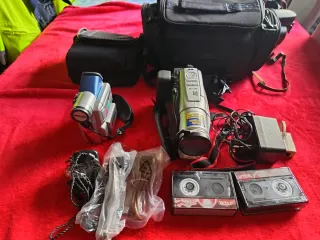 Videocámaras JVC Plata/Azul + Accesorios