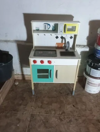 Cocina de juguete para niña