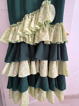 Vestido Flamenca Verde con Volantes