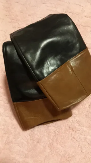 Botas altas Zara piel negra y marrón