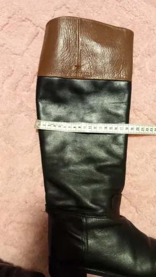 Botas altas Zara piel negra y marrón
