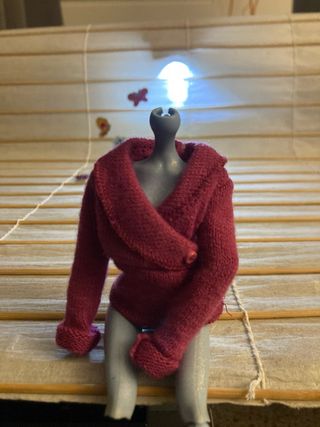 Maglione Barbie color boysenberry. Eccezionale