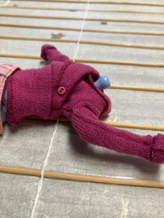 Maglione Barbie color boysenberry. Eccezionale