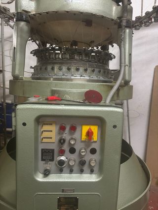 Máquina Circular Pequeño Diámetro