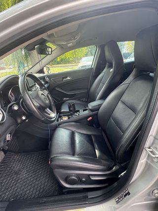 Mercedes-Benz GLA 2016 200 d 4 Matic