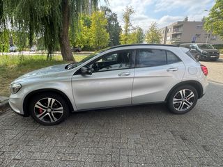 Mercedes-Benz GLA 2016 200 d 4 Matic