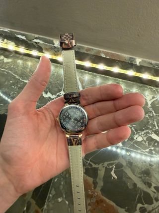 Reloj Louis Vuitton Marrón y Dorado