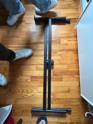 Teclado Yamaha YPT-220