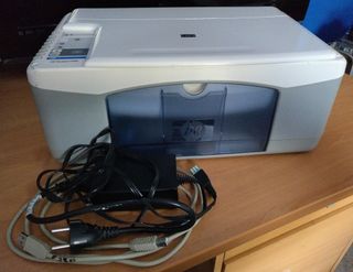 Impresora HP averiada.