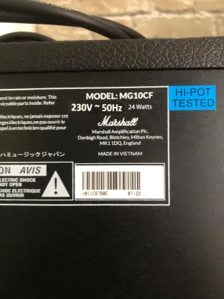 Guitarra Eléctrica AXL + Amplificador Marshall