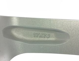 Nissan 2376442 d03001kk2a llanta juke (f15) 1.5