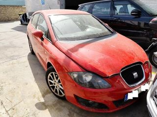 Seat 223724 1p0945094f piloto trasero derecho leon