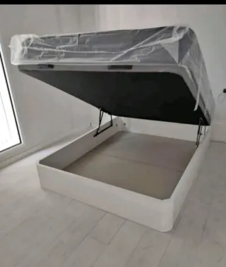 Canapés , colchones, cabeceros, mesitas, Armarios