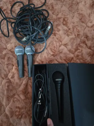 Todos Micrófonos par 25 euro