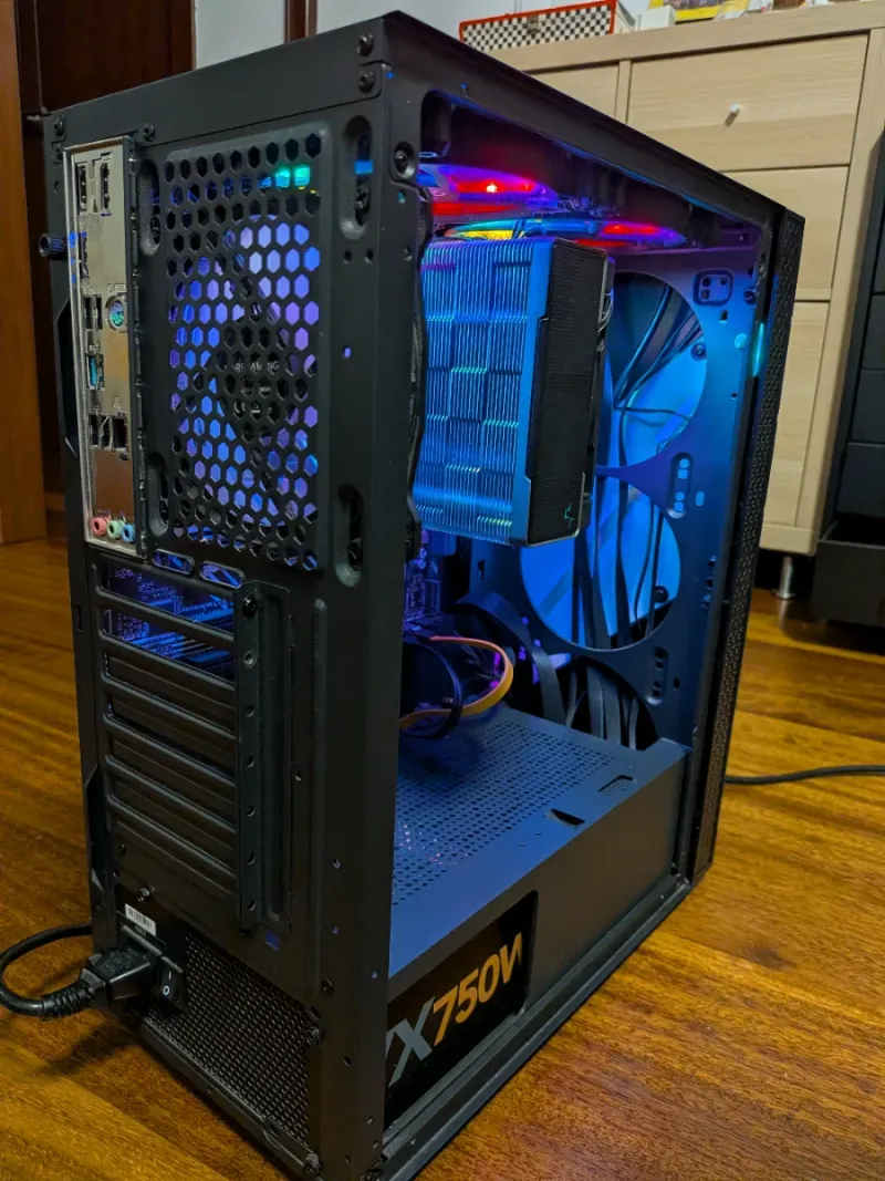 Pc Gaming i5-16GB RAM 3600mhz URGE sin gpu CHOLLO afbeelding 4