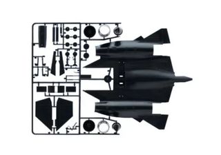 Maqueta Lockheed Martin SR-71 Blackbird + Drone