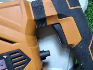 Pica-pica demolición KENSTON 1600W