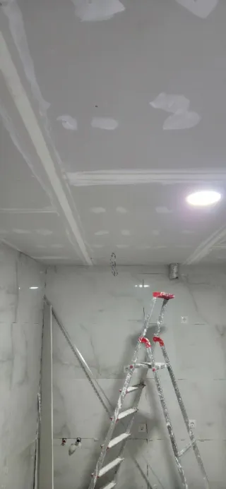 Pladur y pentura con décoration