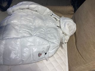 Chaqueta Moncler Maya Blanca