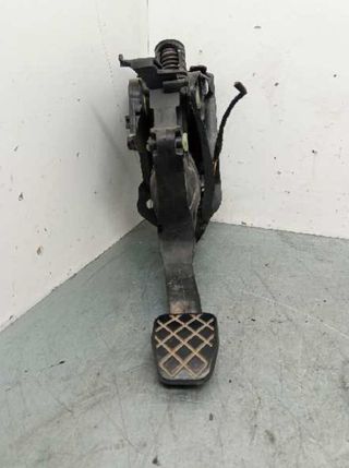 5q1721059eq pedal seat leon 1.6 tdi mt (105 207908