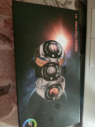 Reloj Inteligente Negro y Plateado