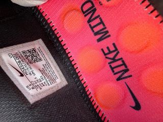 Nike mind 002 black hyper