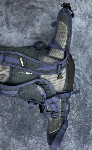 Mochila Millet Negra y Azul 30L