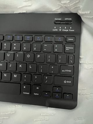 Teclado para Tablet Sebbe S22