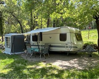 Caravana Fent 495 bianco clasico